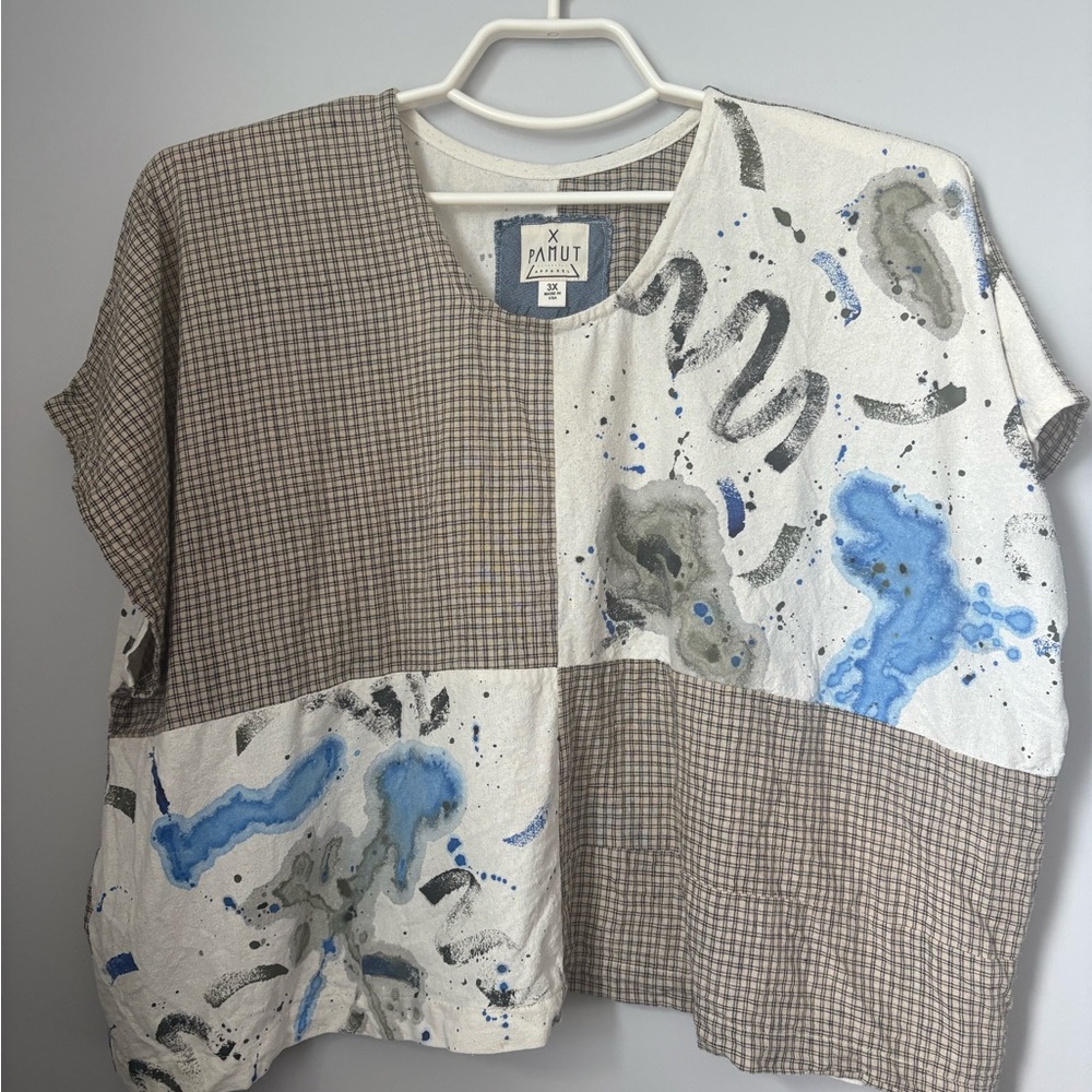 Pamut Apparel Patchwork Short Sleeve Top with Abstract Design